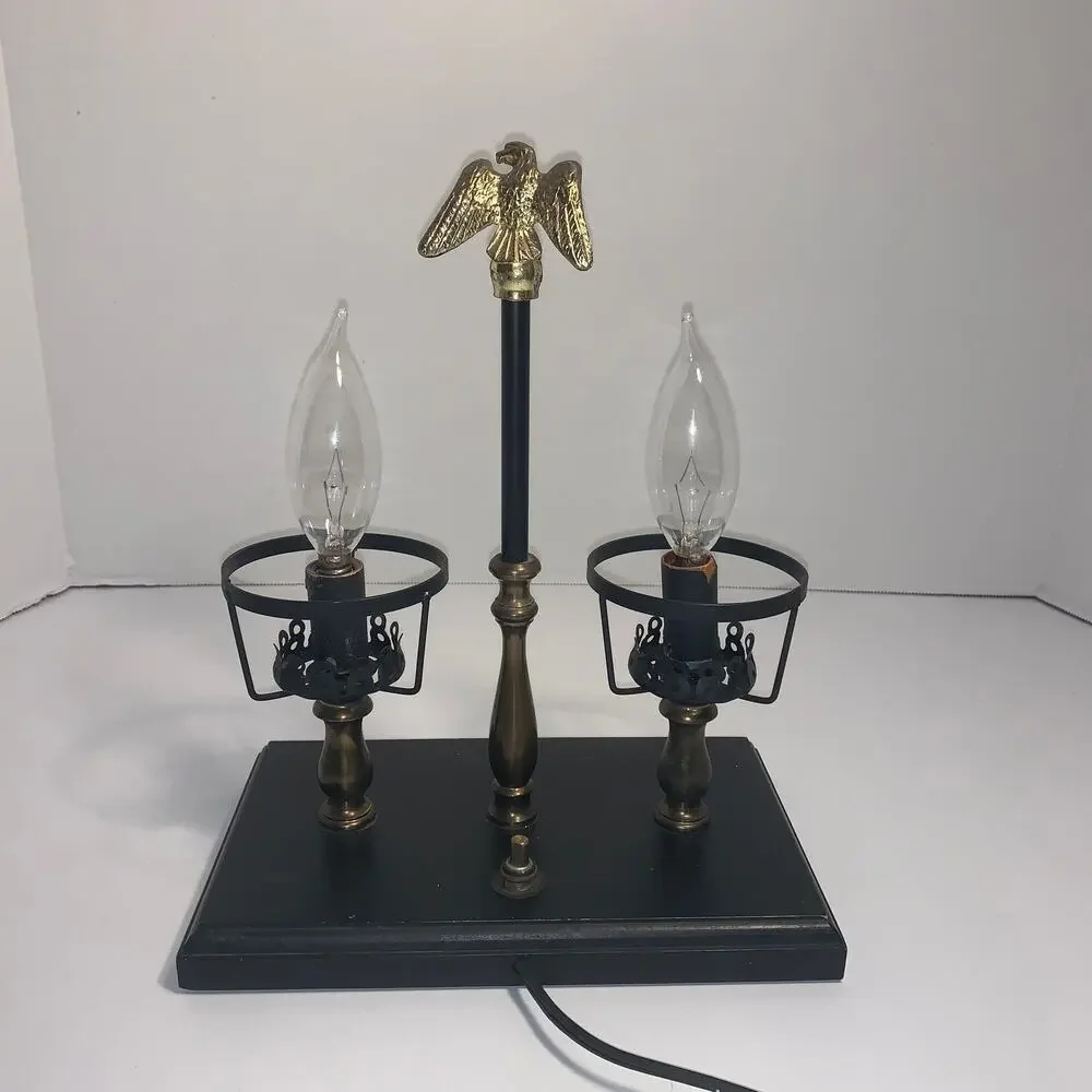 None this lamp